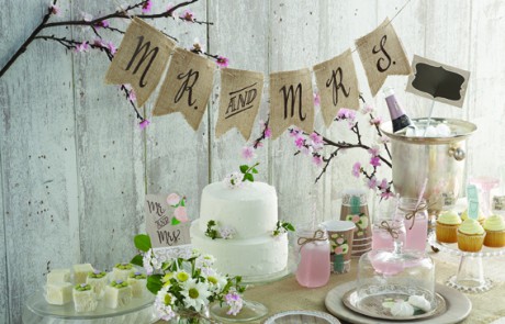 Mr and Mrs Wedding Decorations