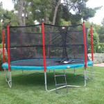 Hire | Outdoors Trampoline 19 with safety net | Price 259€